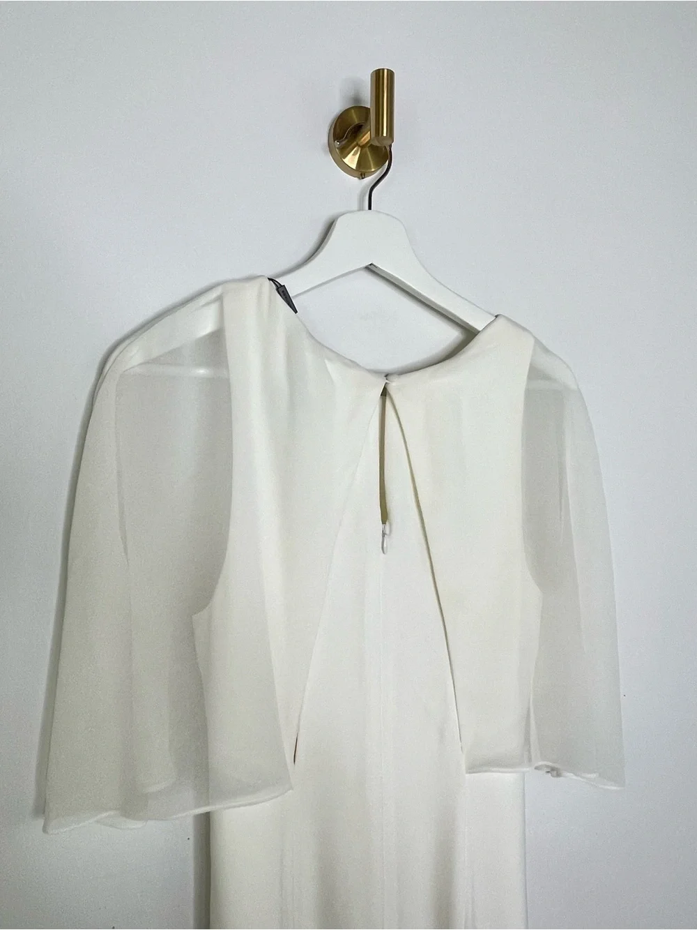 Dress | Halston Heritage NWT Cream Capelet Sheer Sleeve A Line Gown | Size 6 M - Picture 9 of 16